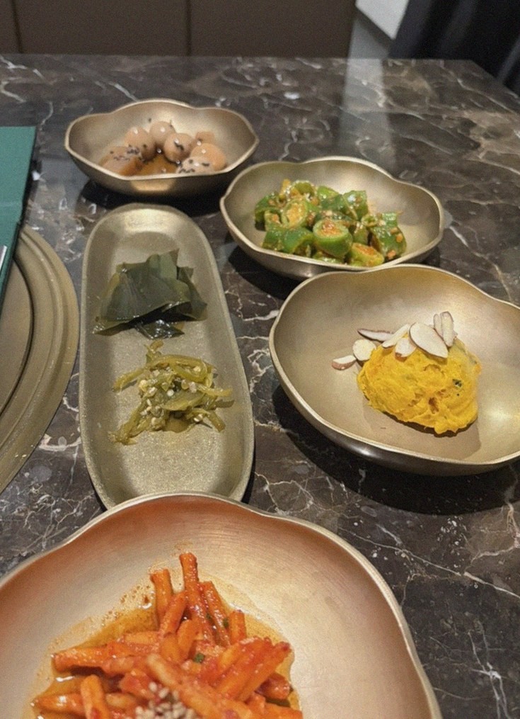 DAEBOJUNG City Hall · assorted Korean side dishes (banchan)