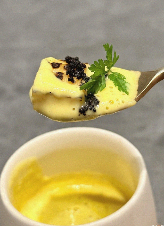 GOWOOGA Gangnam·Yeoksam · dessert to close the omakase
