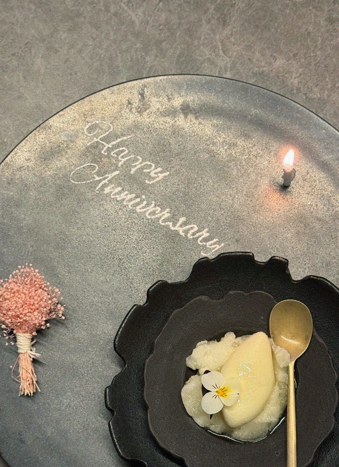고우가 여의도점 · 여의도 IFC 맛집 · 한 접시씩 정성껏 플레이팅된 한우 코스 요리