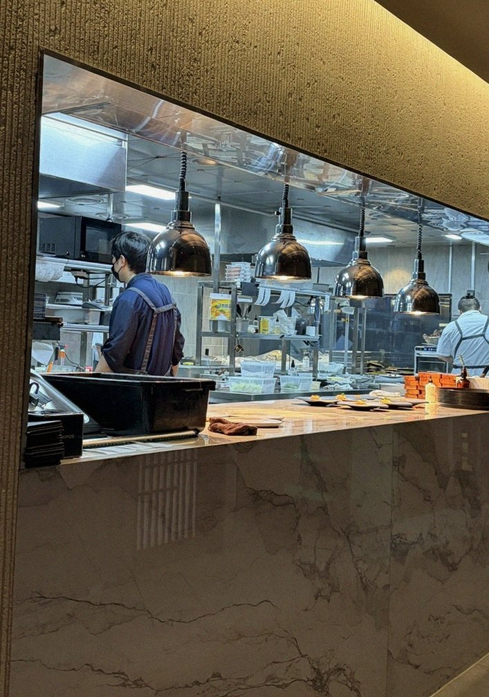 GOWOOGA Gangnam·Yeoksam · a private dining room — every table is a private room