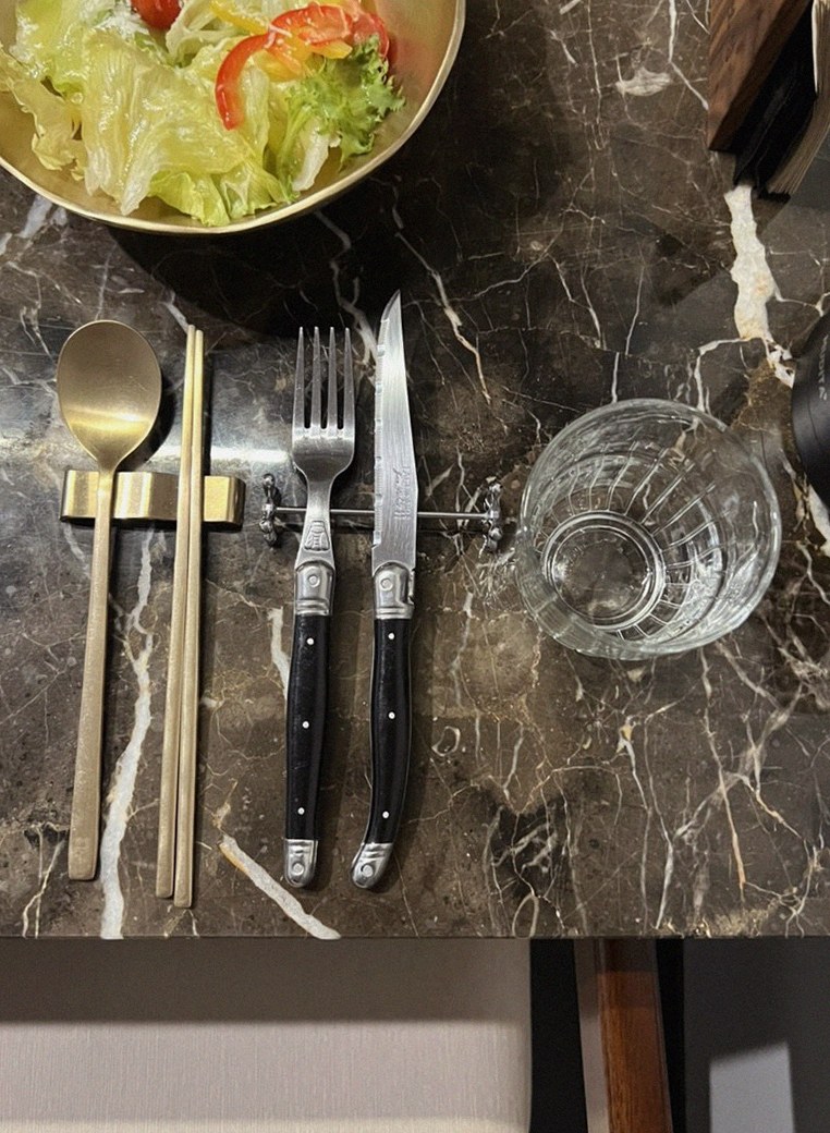 DAEBOJUNG City Hall · the full Hanwoo omakase table