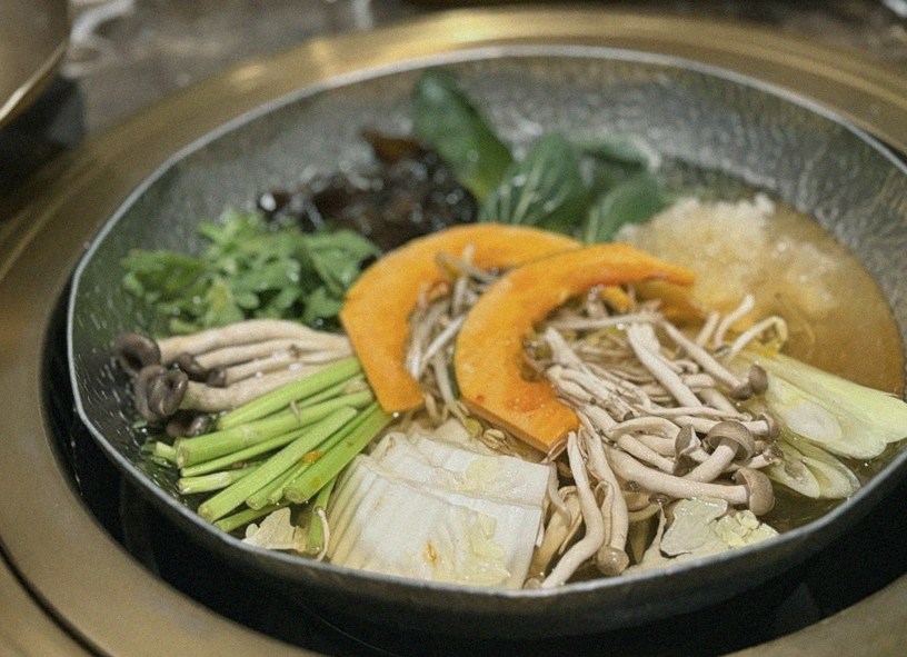 DAEBOJUNG City Hall · a warm soup to finish the course