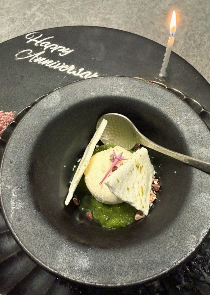 WOOHANA Yeouido · a plated course of Hanwoo beef