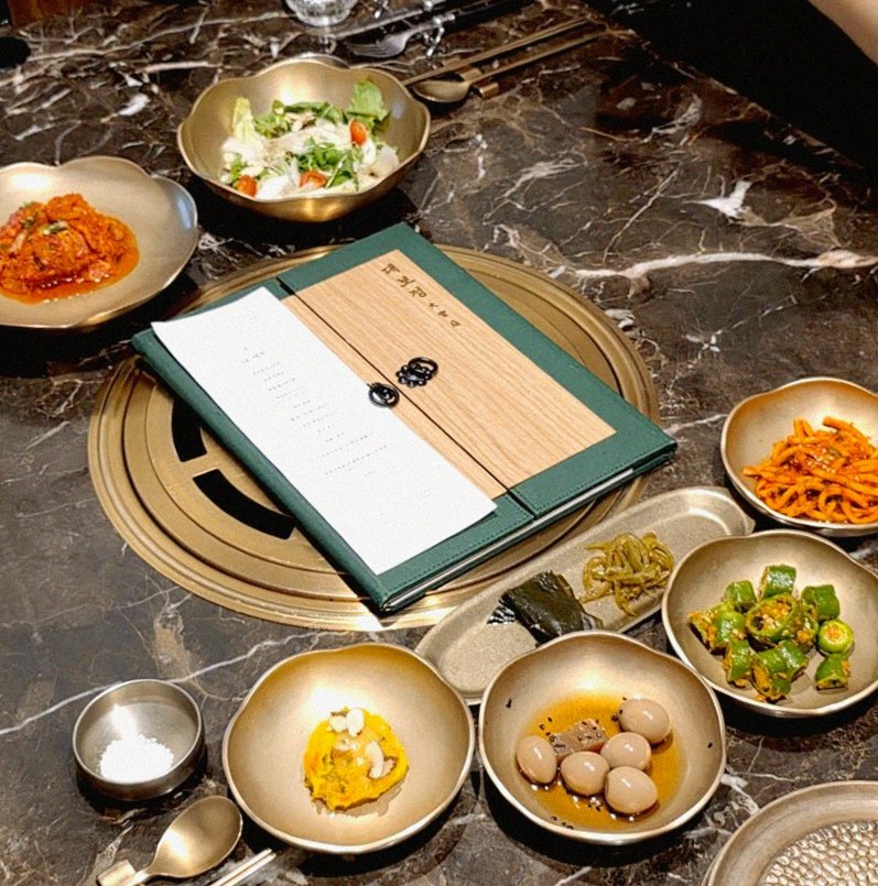 대보정 여의도점 · IFC몰 맛집 · 한 상 가득 차려진 한우 오마카세 코스