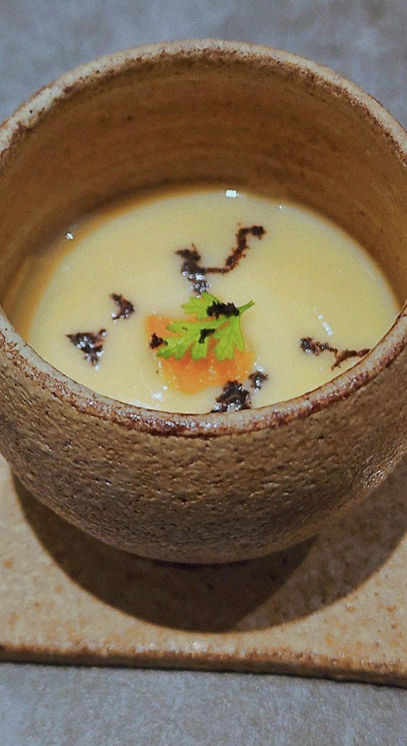 WOOHANA Jonggak · a warm soup to finish the course