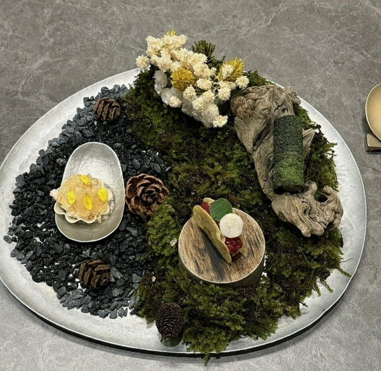 고우가 광화문점 · 광화문역 고기맛집 · 코스에 곁들여지는 해산물 요리