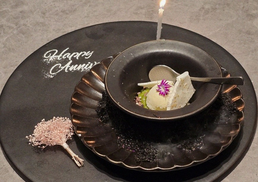 WOOHANA Jonggak · dessert to close the omakase