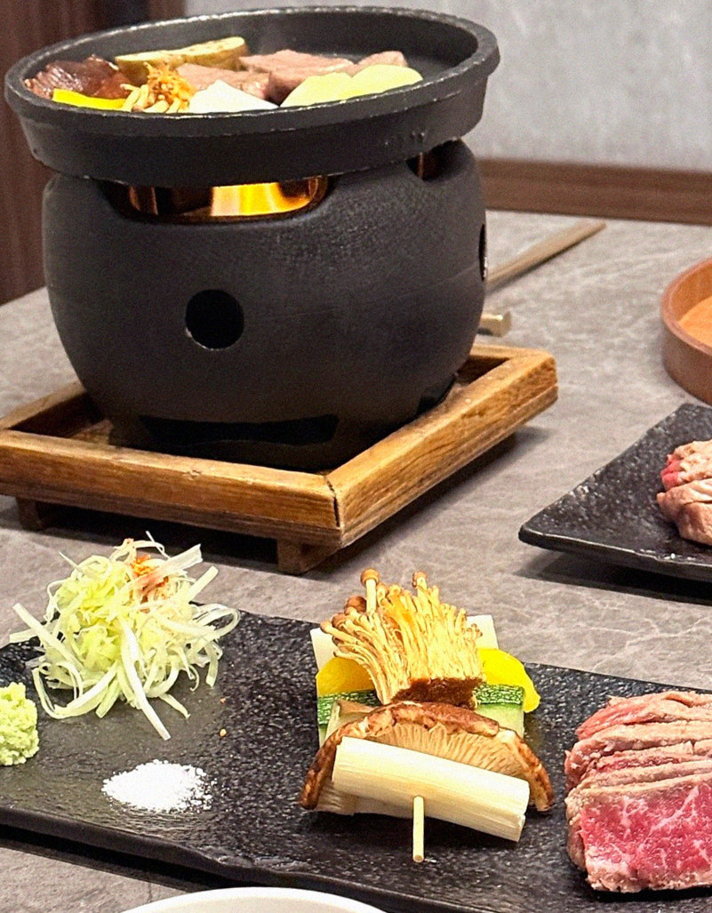 GOWOOGA Gwanghwamun · the signature Hanwoo showing — marbled beef cuts and caviar presented in a display chest