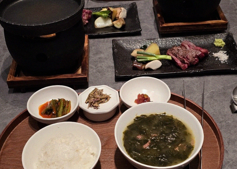 WOOHANA Yeouido · 精致的韩式小菜