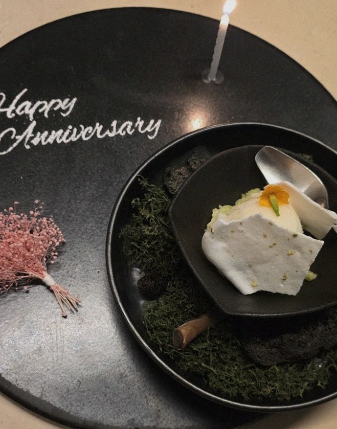 WOOARA Gwanghwamun · fresh Hanwoo beef tartare (yukhoe)