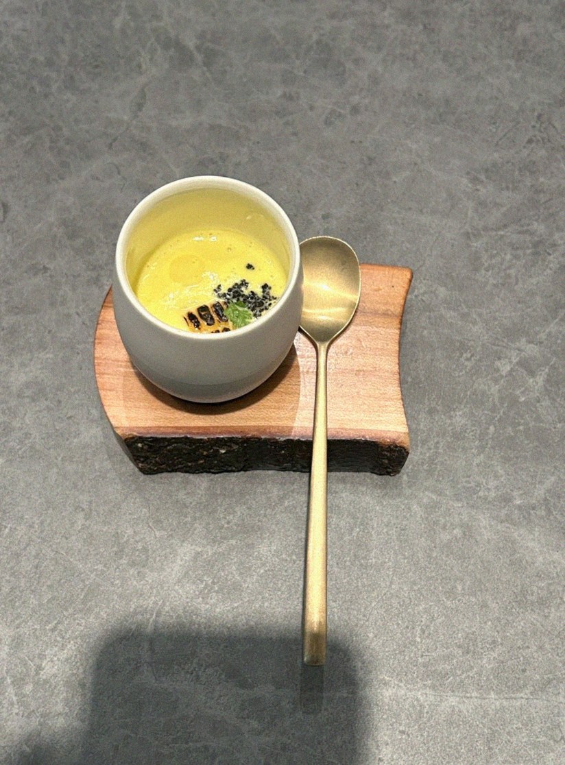 GOWOOGA Yeouido · a warm soup to finish the course