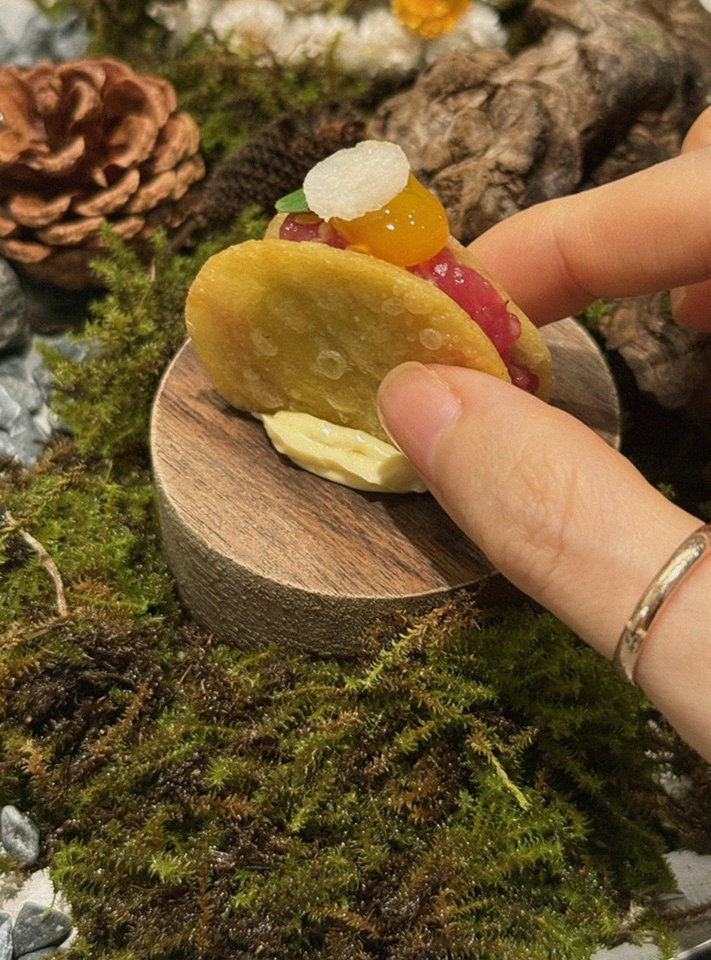 GOWOOGA Gangnam·Yeoksam · dessert to close the omakase