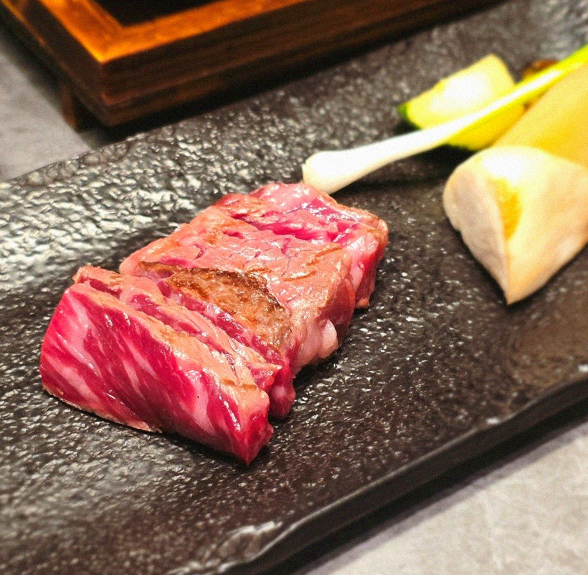 WOOHANA Jonggak · premium marbled Hanwoo beef presented before grilling