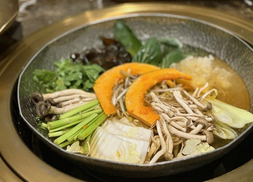DAEBOJUNG City Hall · a warm soup to finish the course