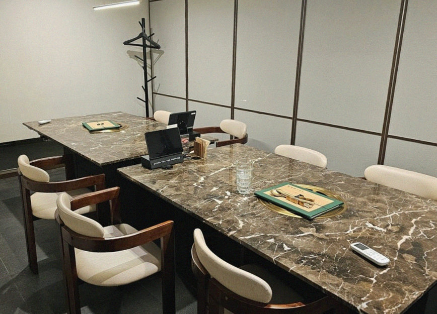 DAEBOJUNG City Hall · a private dining room — every table is a private room