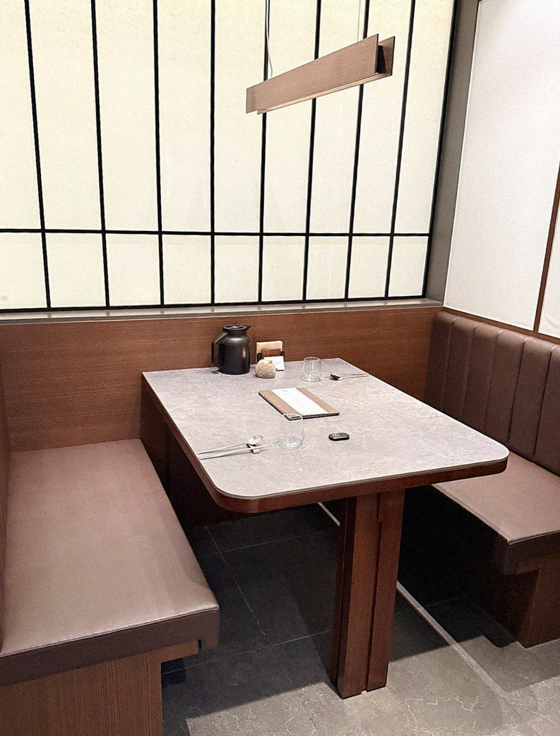 WOOHANA Jonggak · a private dining room — every table is a private room