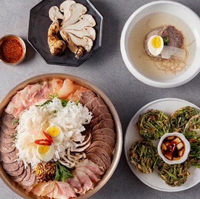 DAEBOJUNG Yeouido · コースに添えられる海鮮料理