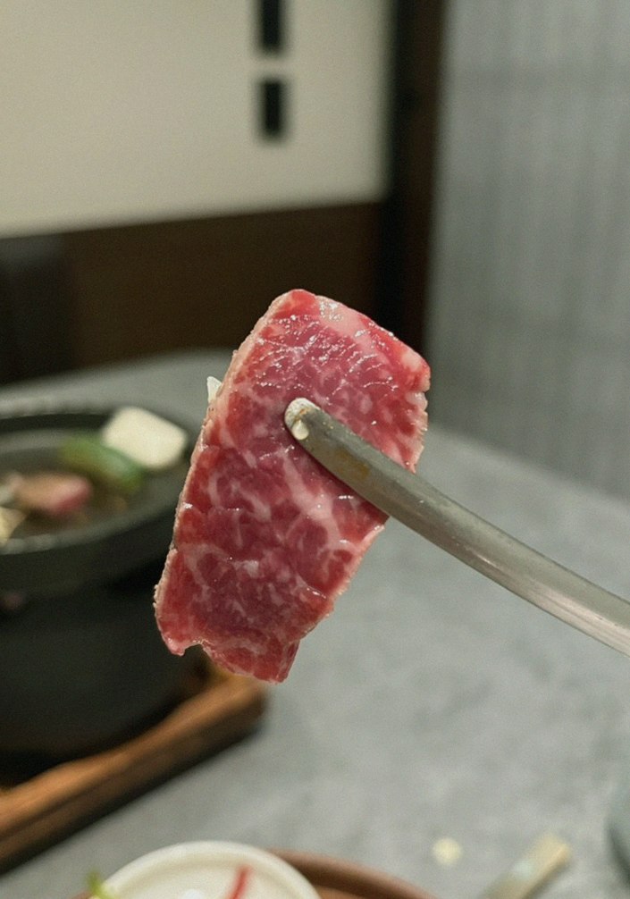 고우가 역삼점 강남 · 마블링이 살아있는 프리미엄 한우 쇼잉