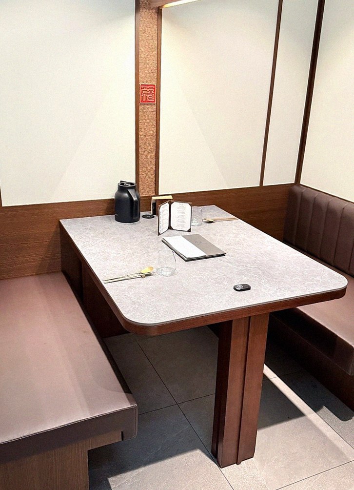고우가 광화문점 · 광화문역 맛집추천 · 전 좌석 프라이빗 룸 내부 분위기