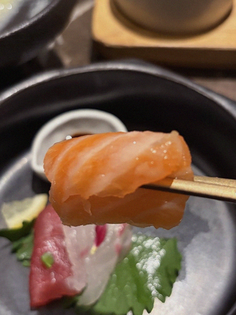 DAEBOJUNG City Hall · seafood course served alongside the beef