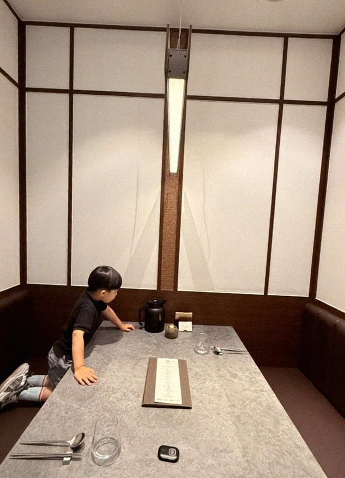 WOOHANA Jonggak · a private dining room — every table is a private room