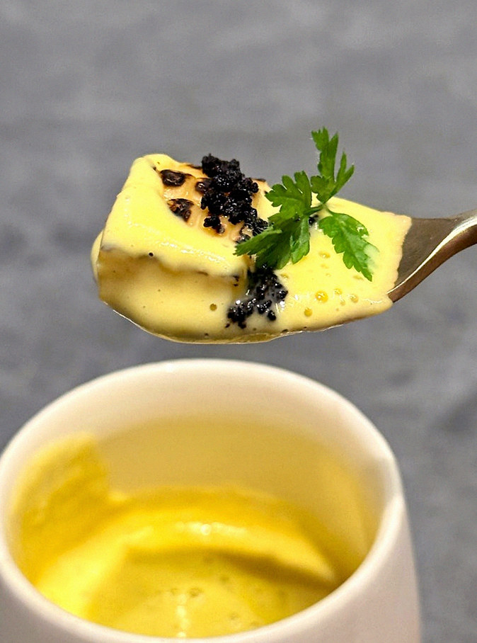 GOWOOGA Gangnam·Yeoksam · dessert to close the omakase
