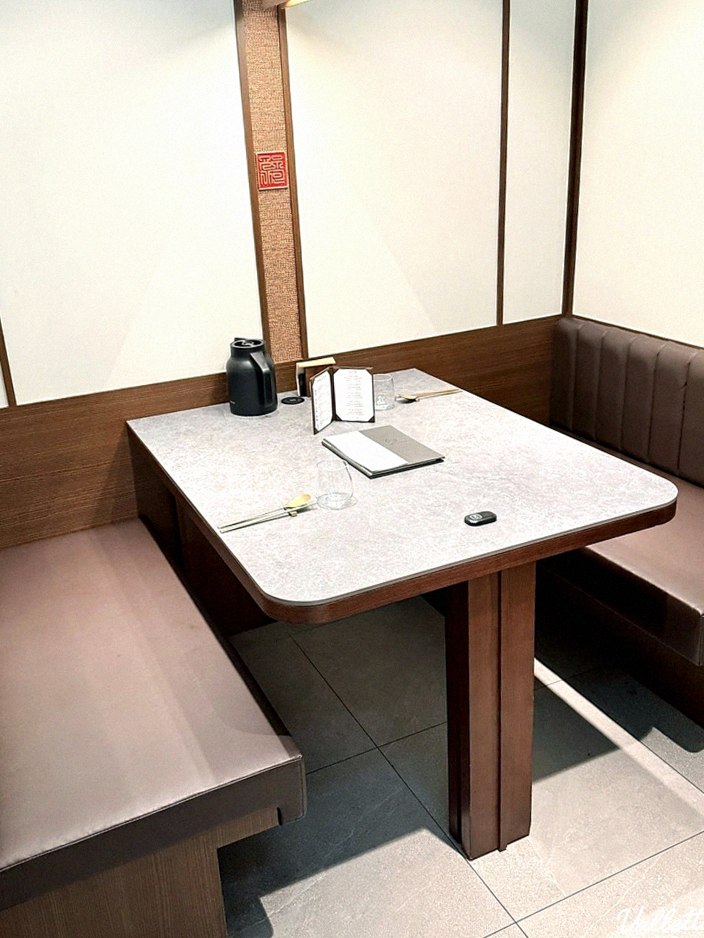 GOWOOGA Gangnam·Yeoksam · a private dining room — every table is a private room