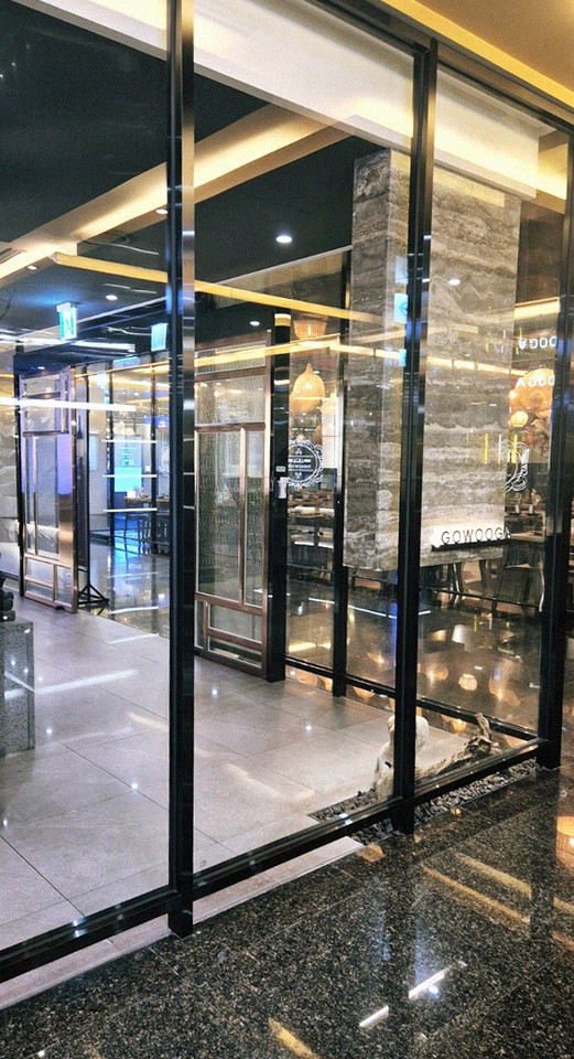 GOWOOGA Gangnam·Yeoksam · a private dining room — every table is a private room