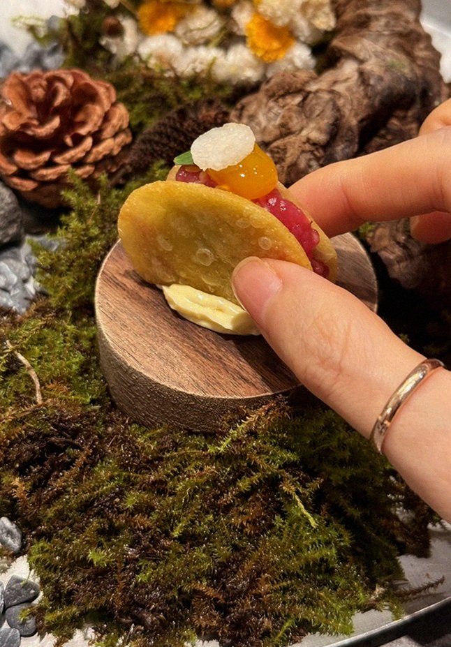GOWOOGA Gangnam·Yeoksam · dessert to close the omakase
