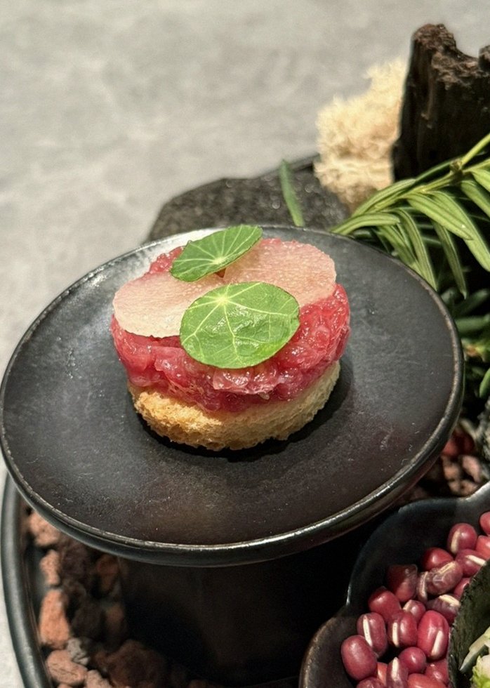 우하나 종각역점 · 시청역 맛집 · 신선한 한우 육회