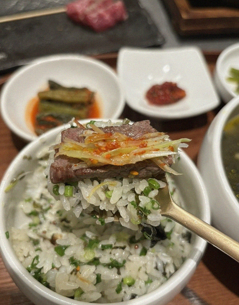 GOWOOGA Gangnam·Yeoksam · the rice course with accompaniments