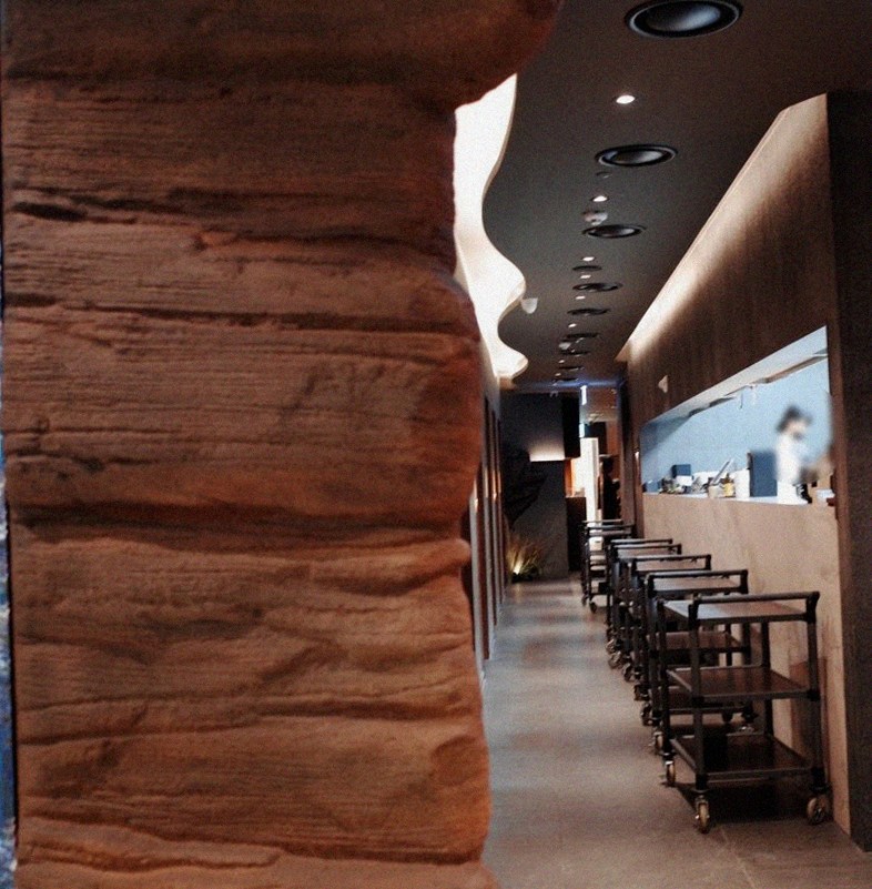 WOOHANA Jonggak · a private dining room — every table is a private room