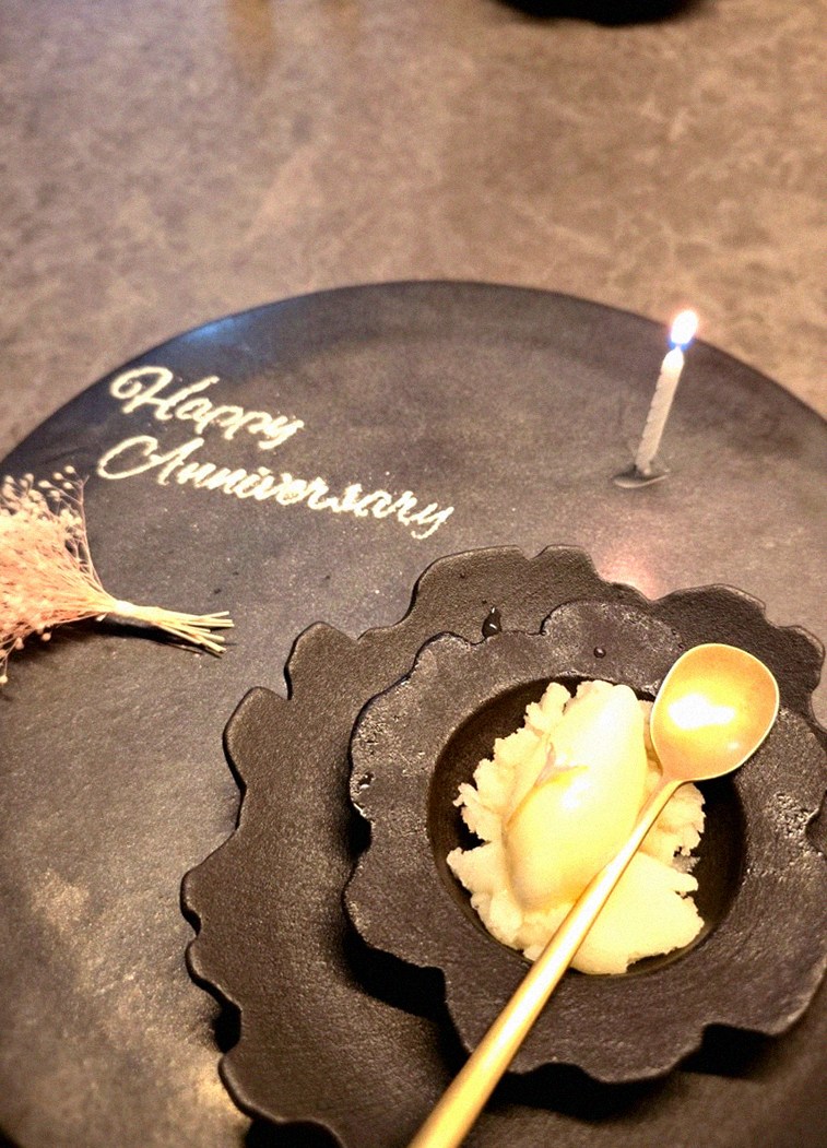 GOWOOGA Yeouido · dessert to close the omakase