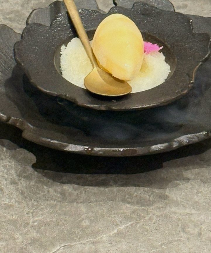 GOWOOGA Gwanghwamun · fresh Hanwoo beef tartare (yukhoe)