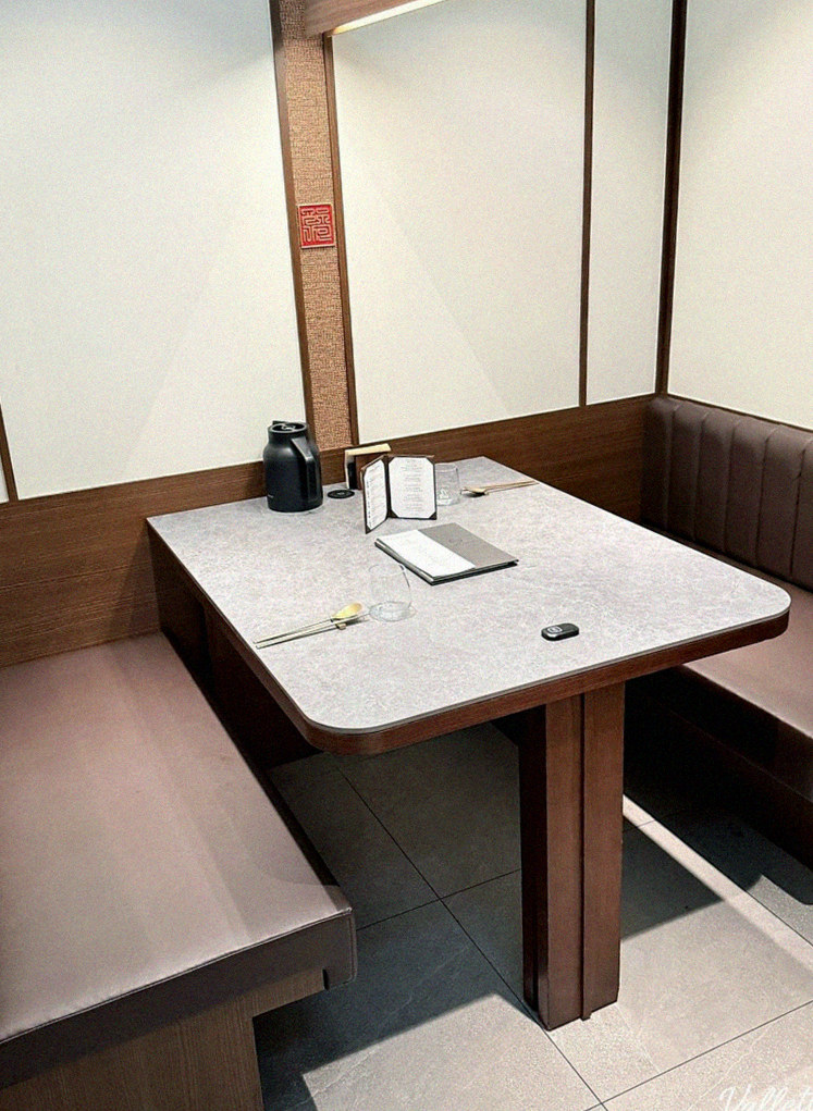 GOWOOGA Gwanghwamun · a private dining room — every table is a private room