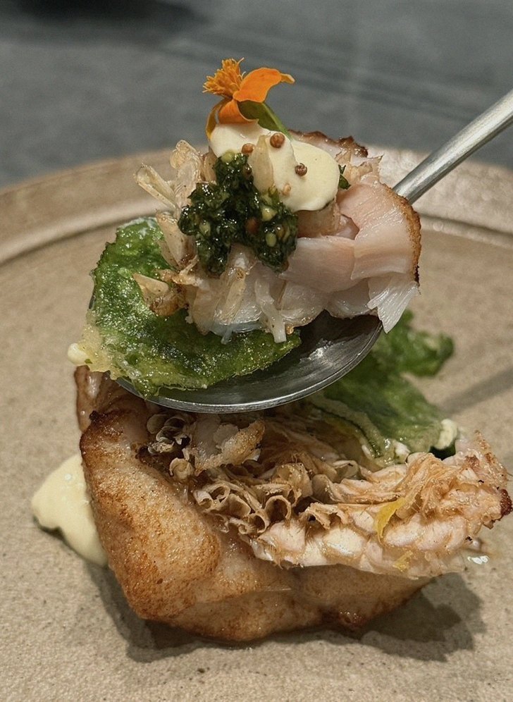 WOOHANA Yeouido · seafood course served alongside the beef