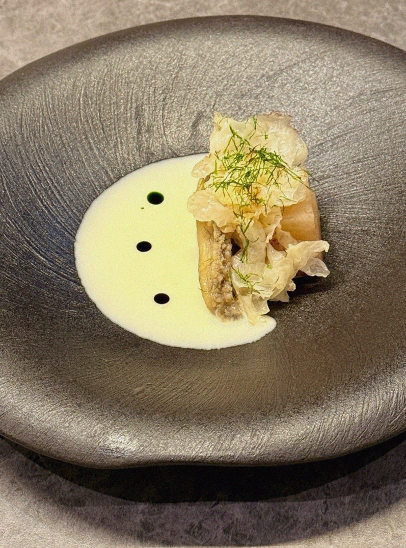 GOWOOGA Yeouido · a plated course of Hanwoo beef