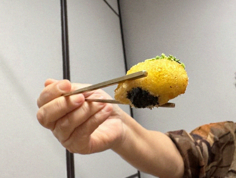 DAEBOJUNG City Hall · the rice course with accompaniments