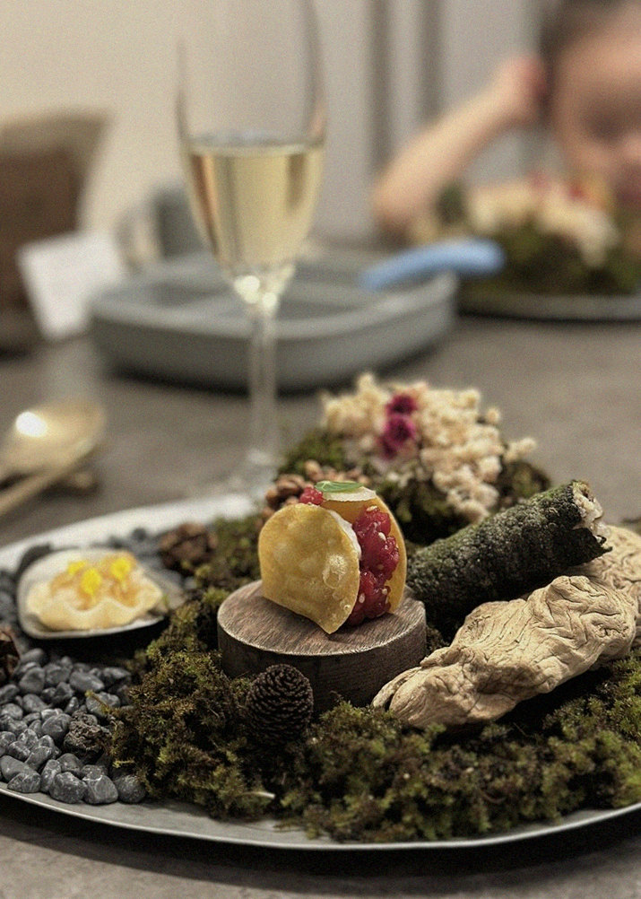 GOWOOGA Yeouido · a plated course of Hanwoo beef