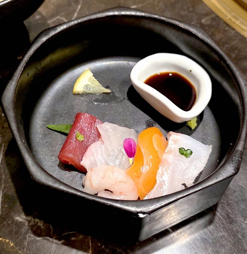 DAEBOJUNG City Hall · fresh Hanwoo beef tartare (yukhoe)