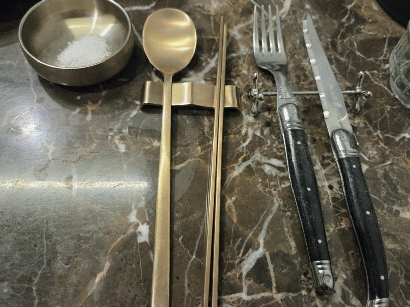 DAEBOJUNG City Hall · a warm soup to finish the course