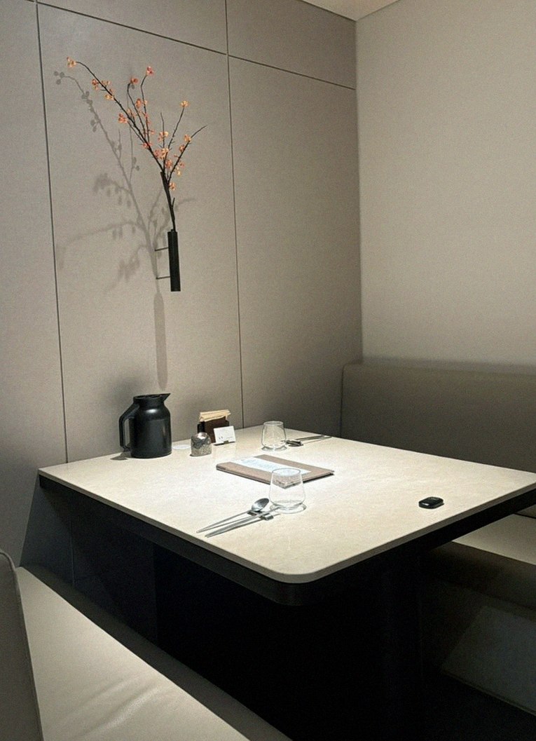 WOOARA Gwanghwamun · a private dining room — every table is a private room