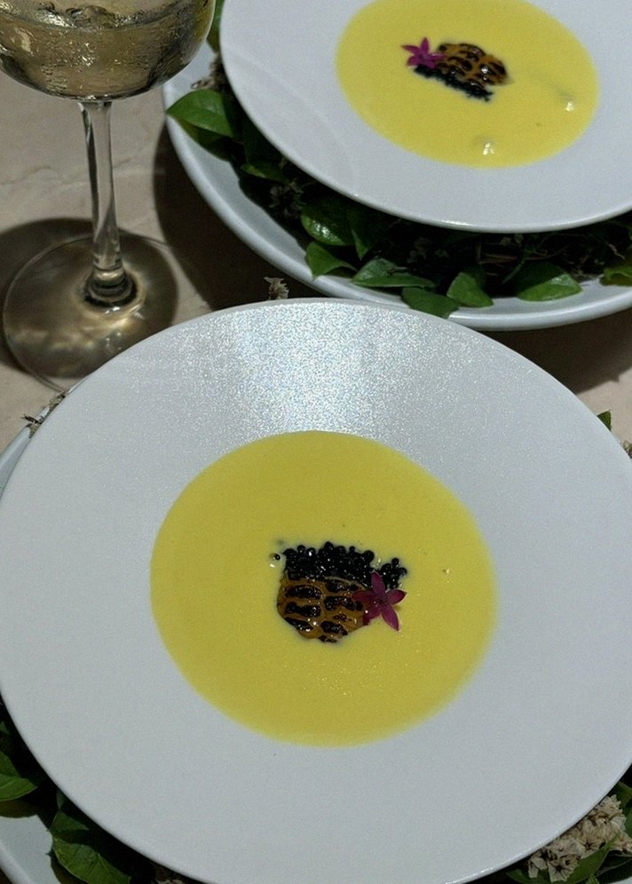 WOOARA Gwanghwamun · a plated course of Hanwoo beef