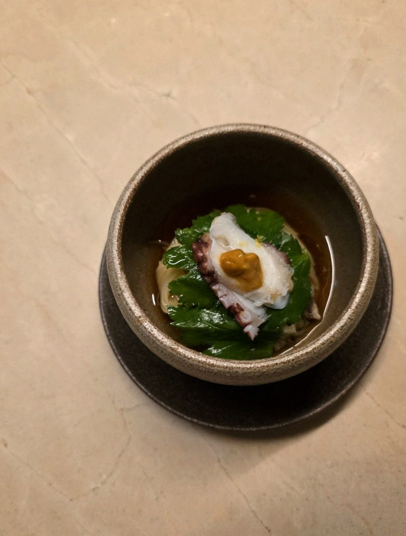 우아라 여의도점 · 여의도 맛집 더현대 맛집 · 신선한 한우 육회