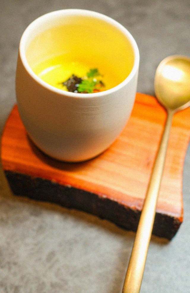 GOWOOGA Gangnam·Yeoksam · fresh Hanwoo beef tartare (yukhoe)