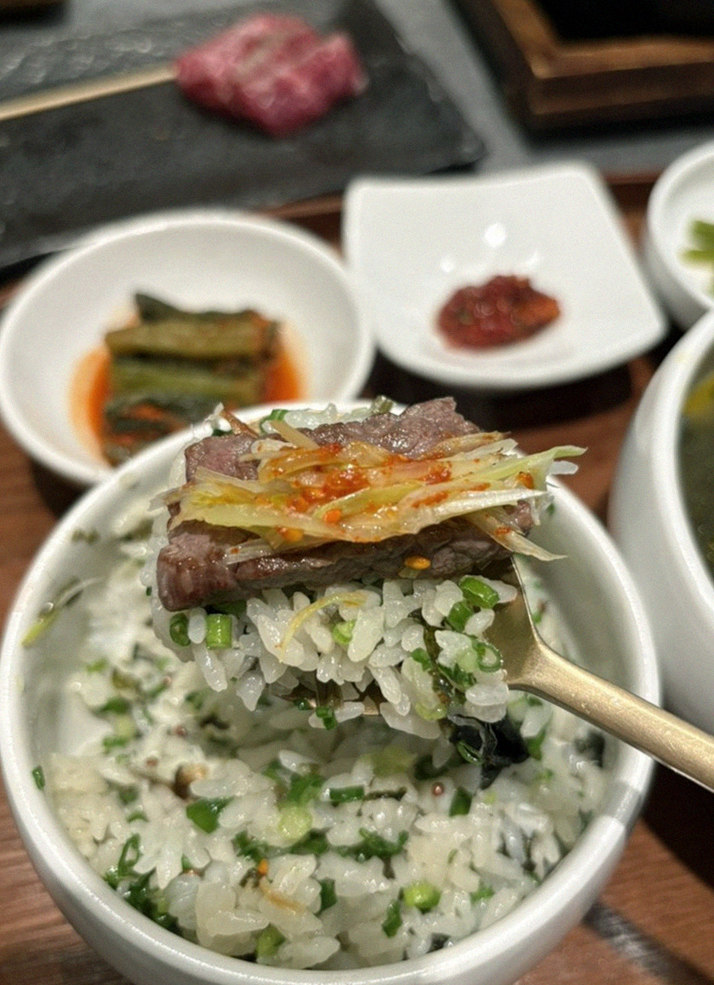 GOWOOGA Gangnam·Yeoksam · the rice course with accompaniments