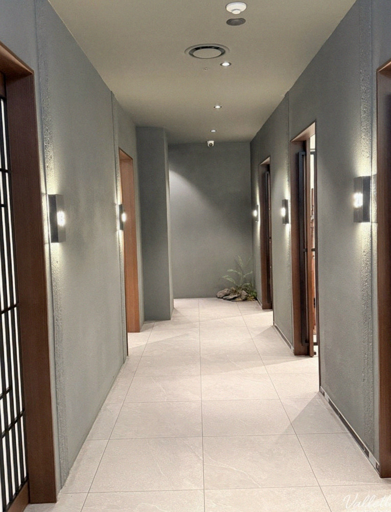 GOWOOGA Gangnam·Yeoksam · a private dining room — every table is a private room