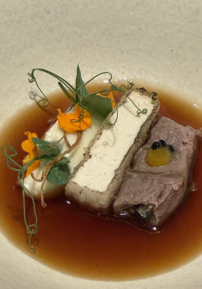 WOOHANA Yeouido · a plated course of Hanwoo beef