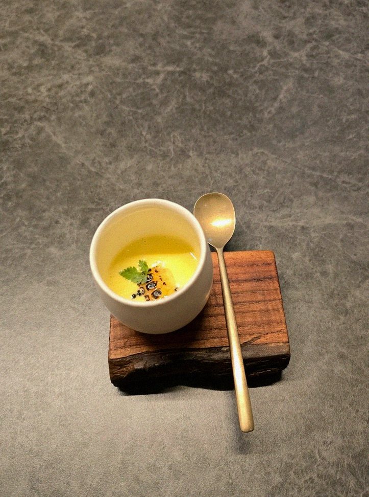 GOWOOGA Yeouido · a warm soup to finish the course