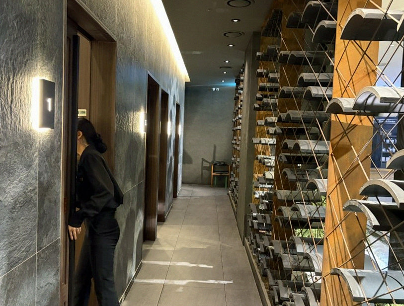 GOWOOGA Gwanghwamun · a private dining room — every table is a private room